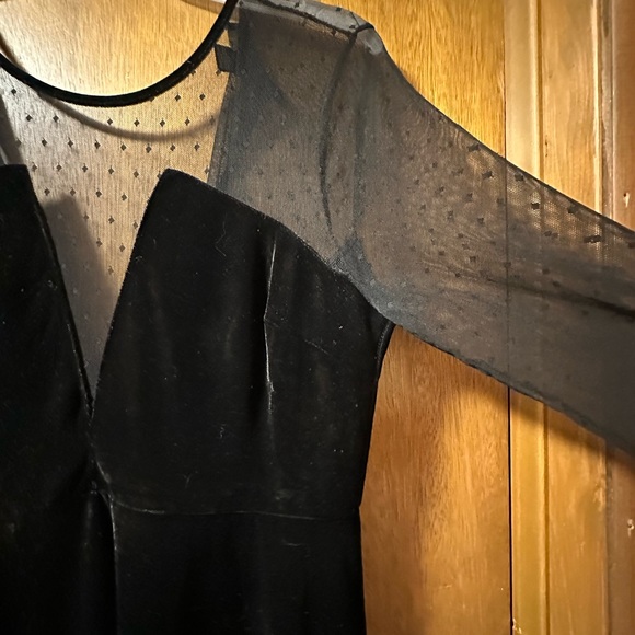 Formal velour dress - Picture 9 of 9